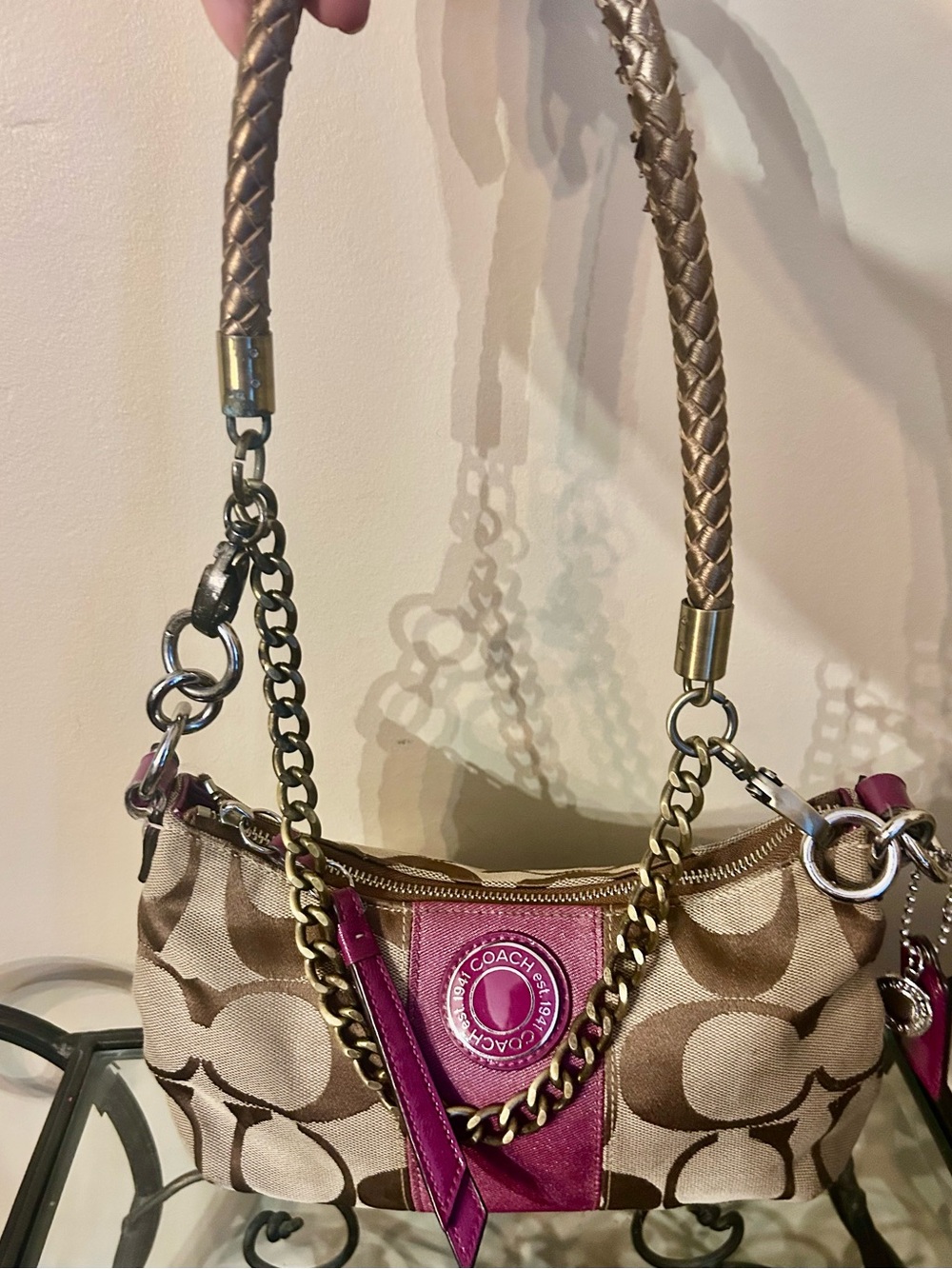 Coach Vintage Signature Canvas Shoulder Bag with Magenta Accents - Picture 2 of 16
